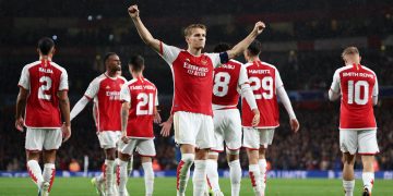 Arsenal Makes Stunning Return to Champions League as Onana’s Error Costs United