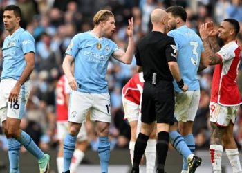 Liverpool Still Top as Man City and Arsenal Share Spoils in Tense Draw