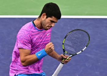 Carlos Alcaraz Retains BNP Paribas Open Title in Indian Wells, Defeating Medvedev in Straight Sets