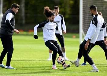 Chelsea Defender Marc Cucurella Backs Under-Fire Manager Mauricio Pochettino