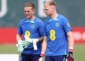 Chelsea Reportedly Eyeing Two England International Goalkeepers
