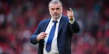 Postecoglou Questions Fans Wanting Tottenham to Lose Against Man City