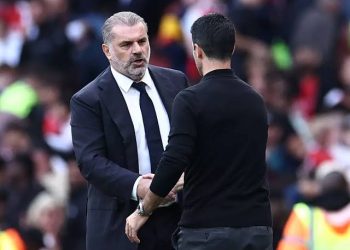 Arsenal Fans put Rivalry Aside, Plead With Spurs to Upset Man City