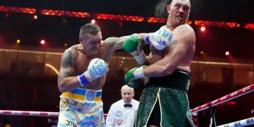 Usyk Rates Chisora’s Punching Power Over Fury and Joshua