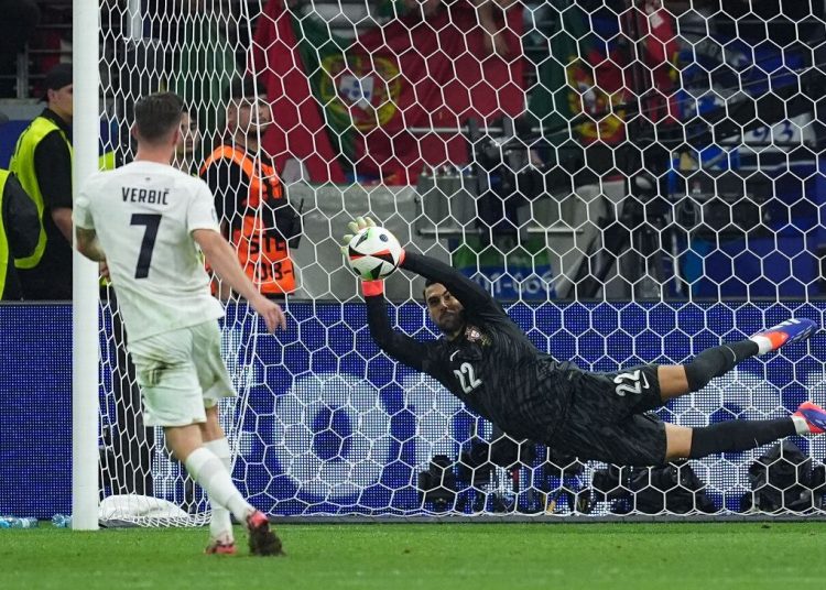 EURO 2024: Diogo Costa Saves Three Penalties as Portugal Advance to Quarter-Finals