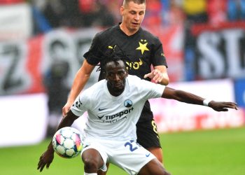 Czech Republic: Kayondo Carries Cranes Form to Liberec