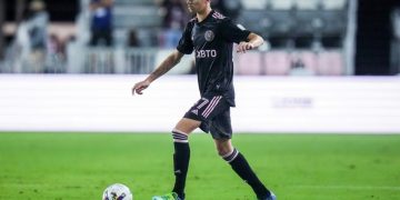 Reports: David Beckham’s Son Romeo Retires from Football at 22