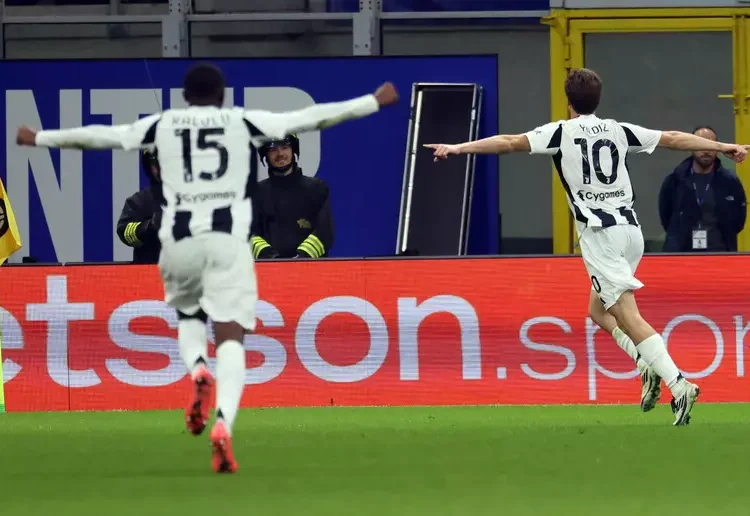 Serie A Heats Up as Juventus Maintains Unbeaten Record After Dramatic Draw with Inter