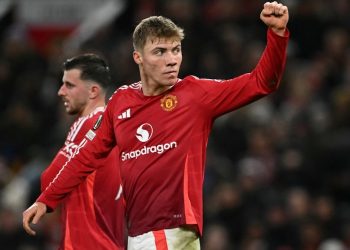 Manchester United Secure Thrilling Europa League Win Under New Manager