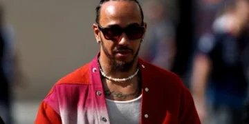 Mercedes Boss Apologizes to Lewis Hamilton After Disastrous Abu Dhabi GP Qualifying