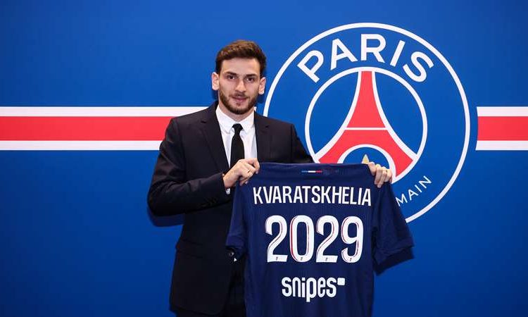 Paris Saint-Germain Sign Georgian Winger Khvicha Kvaratskhelia from Napoli