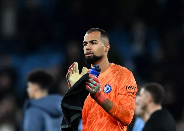 Maresca Hints at Goalkeeper Change After Sanchez Errors