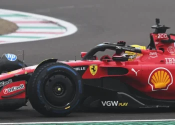 Lewis Hamilton Revives Classic Helmet Design for Ferrari Debut