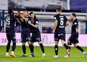 Arsenal Stumble in Title Race as Arteta Laments Squad Depth