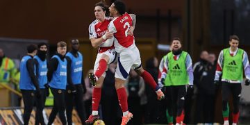 Arsenal Grit Out Win at Wolves Despite Red Card