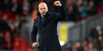 Arne Slot Impressed With McConnell Despite Liverpool’s Champions League Defeat