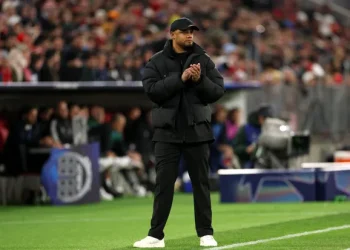 Bayern Munich Survives Late Scare Against Holstein Kiel