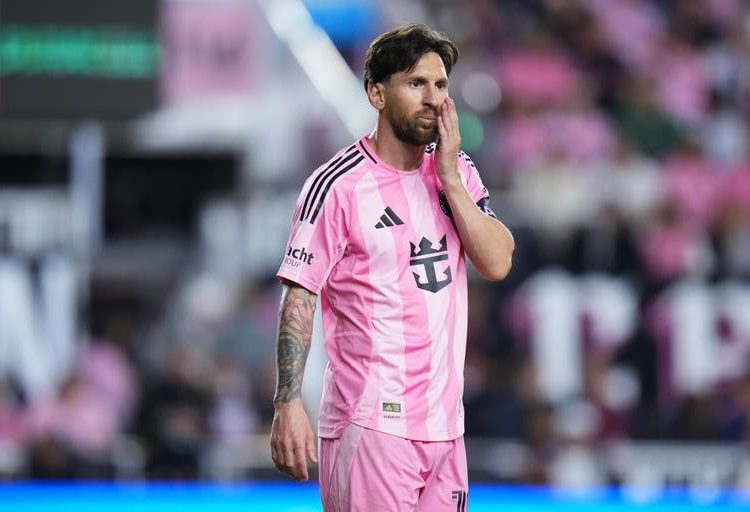 Messi Fined for Neck Grab in Post-Match Altercation, Suarez Also Sanctioned by MLS