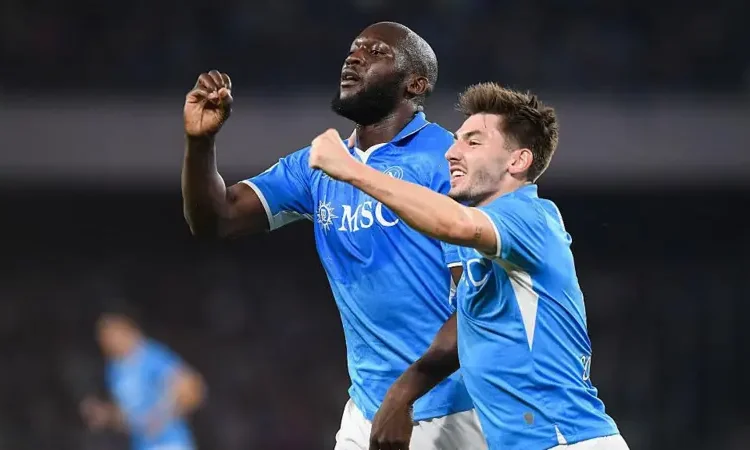 Napoli Edge AC Milan to Keep Serie A Title Hopes Alive