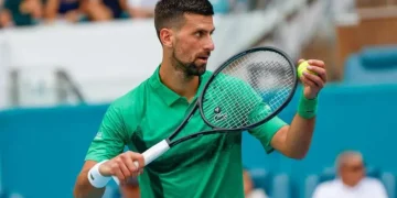 Djokovic Makes History in Miami, Advances to Last 16