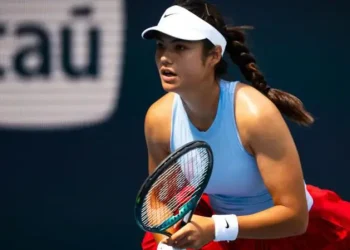 Raducanu Roars into Miami Open Second Round After Commanding Victory