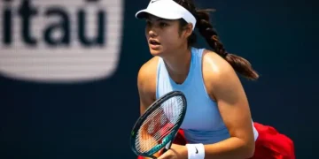 Raducanu Roars into Miami Open Second Round After Commanding Victory