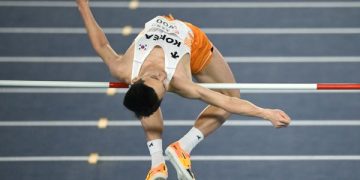 Woo Sanghyeok Ascends to High Jump Glory