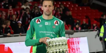 Norwegian Club Gives Goalkeeper Eggs for Top Performance