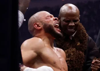 Eubank Jr Outpoints Benn in Thrilling Family Feud Fight
