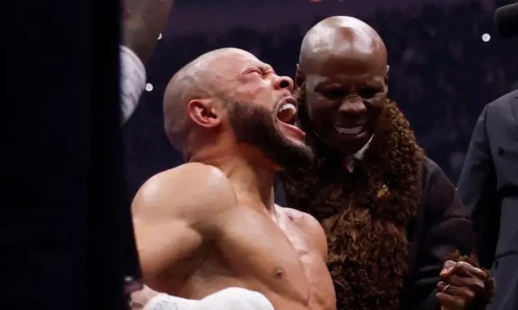 Eubank Jr Outpoints Benn in Thrilling Family Feud Fight