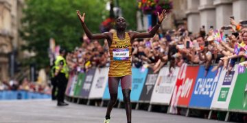 Boston Marathon: Kiplangat Rallies in Final Stretch for Top 15 Spot