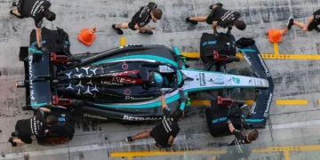 F1 Bosses Mull Engine Catch-Up, Clash Over 2026 Electrical Rules