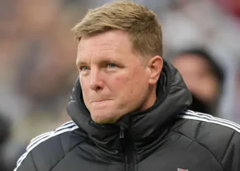 Eddie Howe Hospitalized And Will Miss Newcastle’s Clash With Manchester United