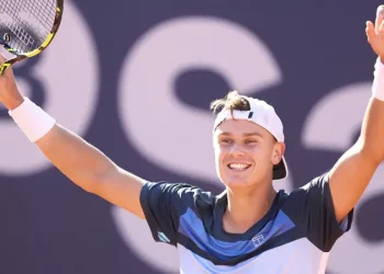 Rune Stuns Alcaraz to Claim Barcelona Open Title