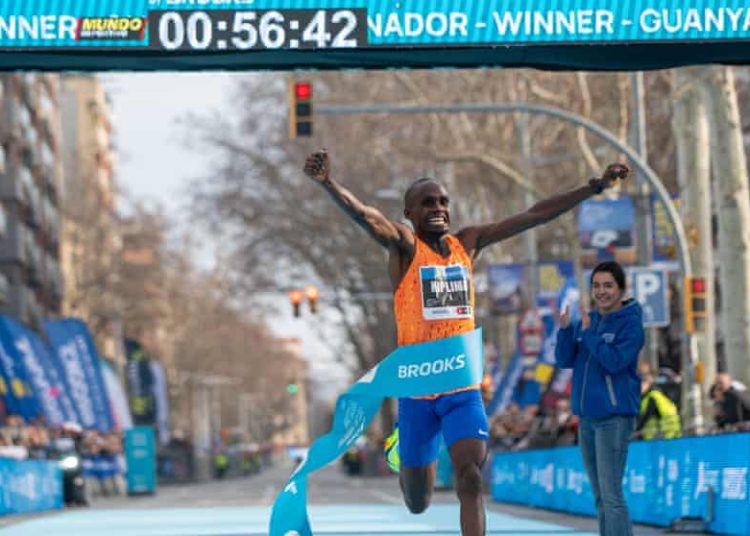 London Marathon Race Director Backs Jacob Kiplimo to Challenge Marathon Barriers Ahead of Debut
