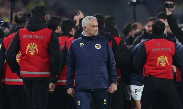 Mourinho Accused of Physical Altercation with Galatasaray Manager