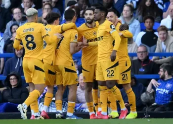 Wolves Rally to Push Ipswich Toward Relegation Brink