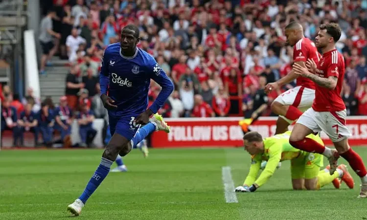 Doucoure’s Late Strike Stuns Forest as Everton Secure Dramatic Win