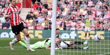 Aston Villa Surge Past Southampton to Strengthen Champions League Push