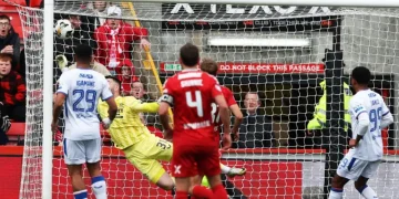 Ten-Man Rangers Deny Celtic Title with Thrilling Comeback Against Aberdeen