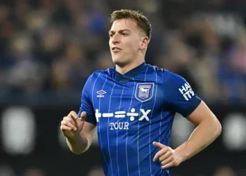 Liam Delap’s Release Clause Drop Triggers Interest From Chelsea And Manchester United