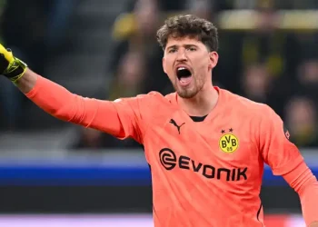 Chelsea, Newcastle in Battle for Swiss Goalkeeper