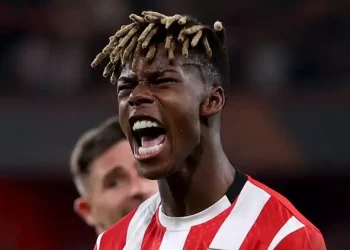 Williams Plays Down Transfer Talk Ahead of Man Utd Clash