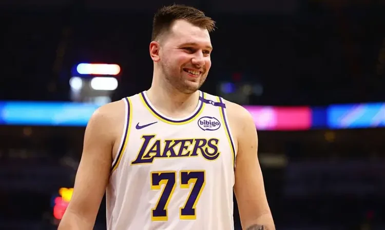 Doncic and Lakers Dominate Thunder in Record-Breaking Win