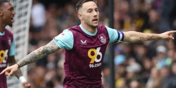 Burnley Edges Watford to Move Closer to Premier League Return