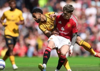 Wolves Stun Manchester United to Secure Fifth Straight Win