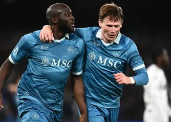 Scott McTominay Shines as Napoli Close Gap on Serie A Leaders