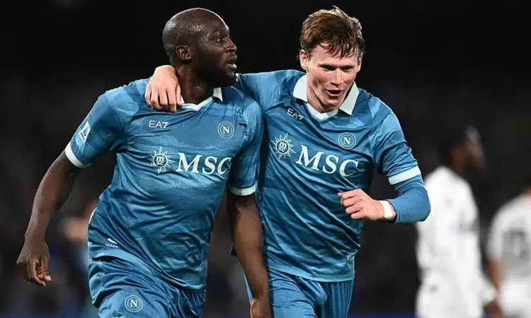Scott McTominay Shines as Napoli Close Gap on Serie A Leaders
