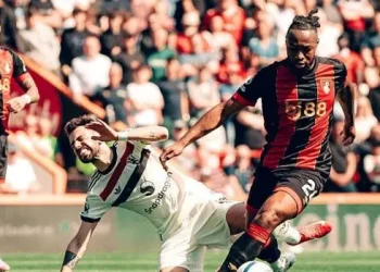 Late Hojlund Strike Denies Bournemouth European Boost