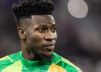Andre Onana Omitted from Manchester United Squad Amidst Criticism and Recent Struggles